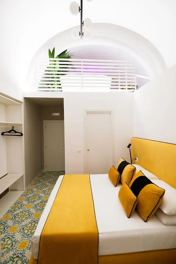 Relais Metis Hotel Naples 0*,